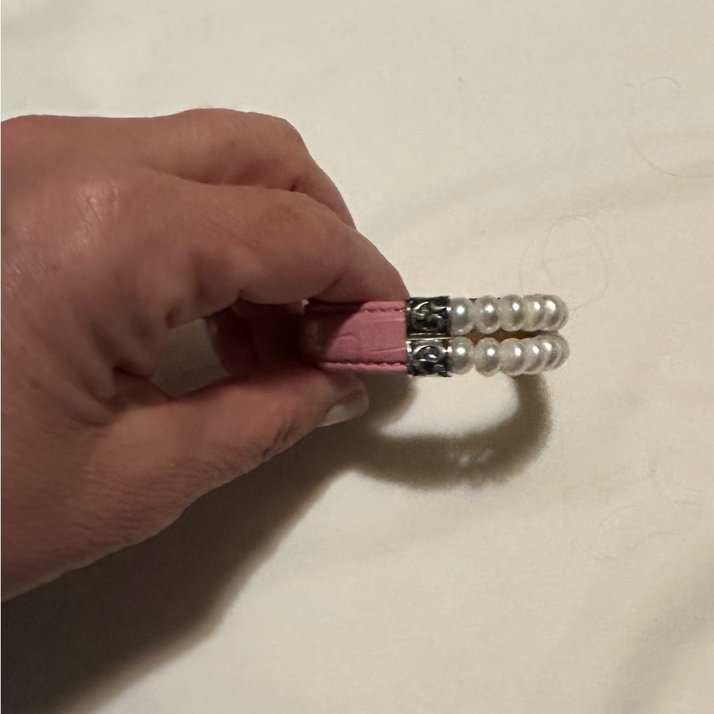 Vintage leather and pearl bracelet